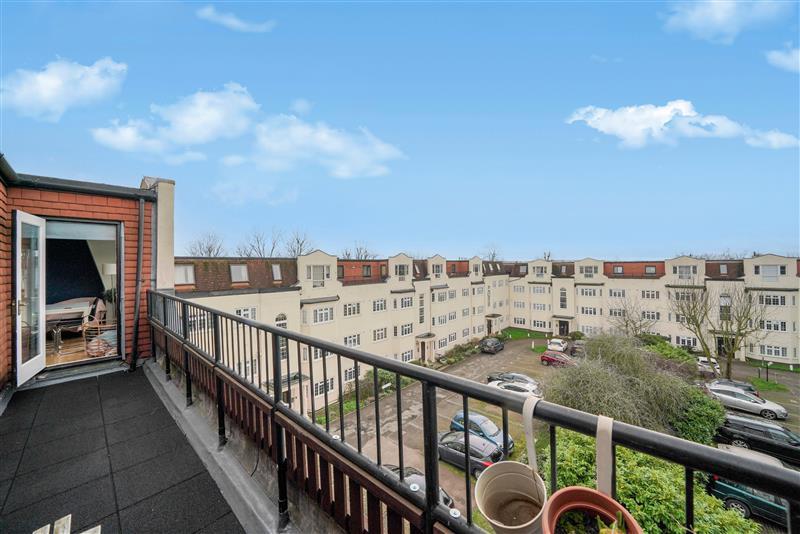Etchingham Park Road, London